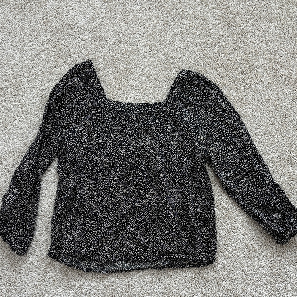 Old Navy Black with White Pattern Blouse
